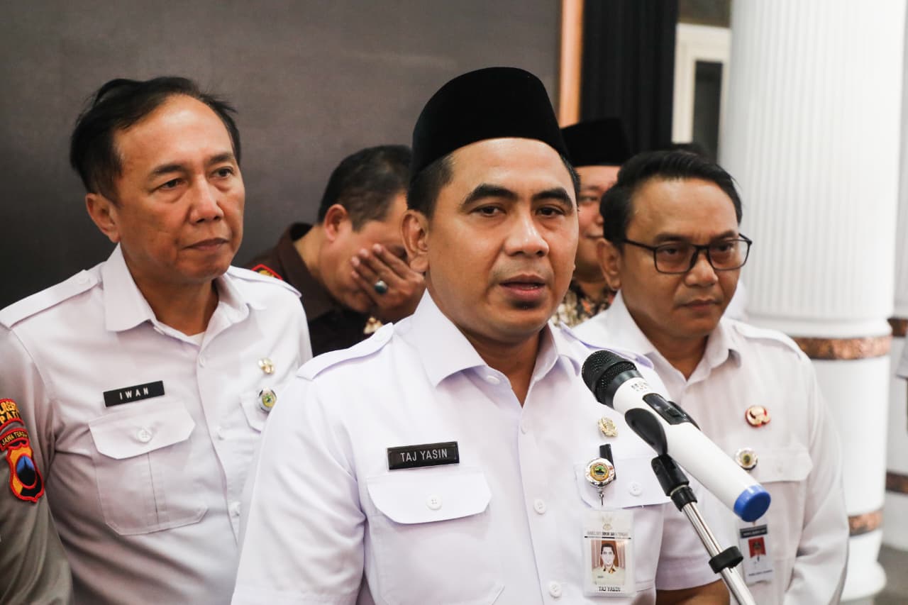 Gus Yasin bahas banjir Pati