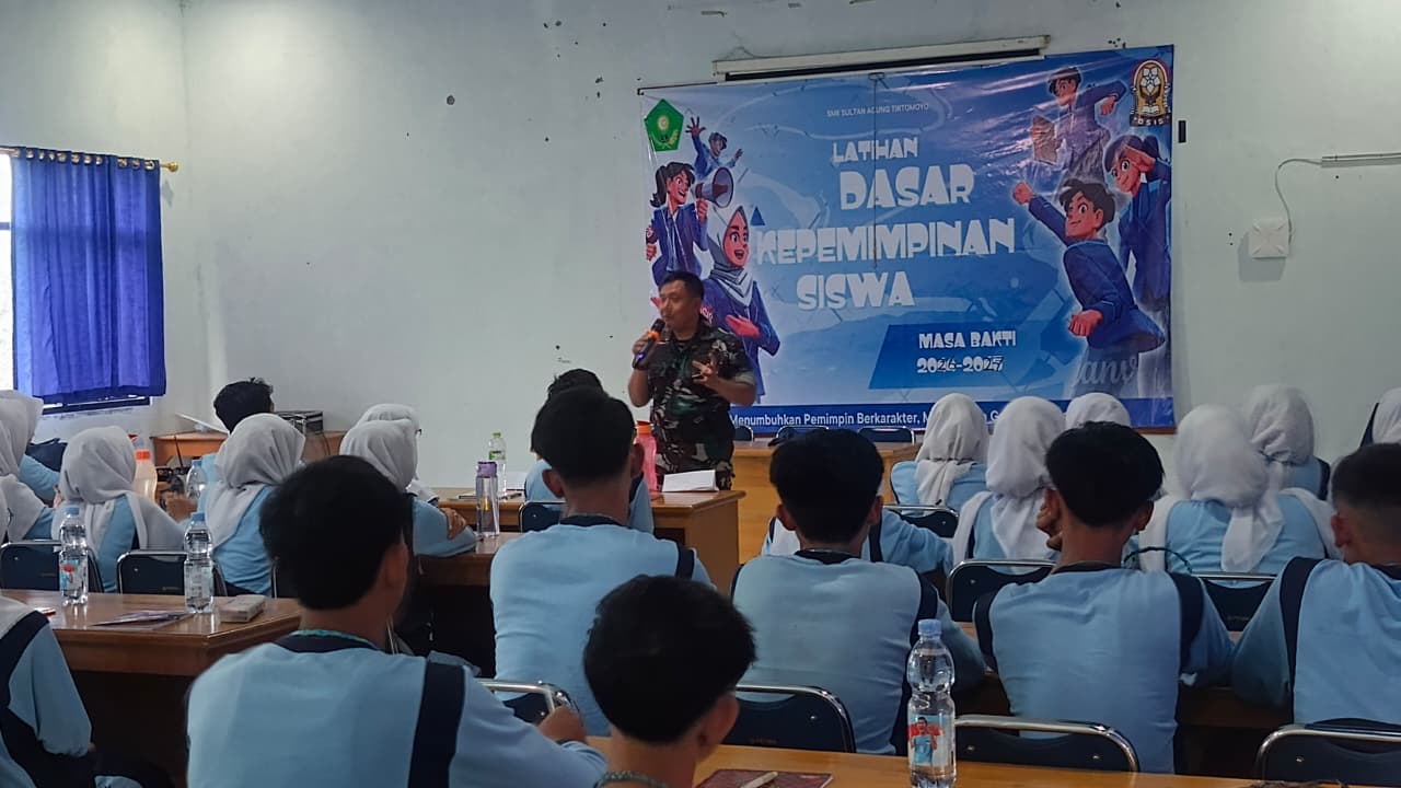 Danramil Tirtomoyo beri wawasan kebangsaan