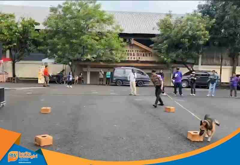 Unit K9 Polres Wonogiri Fun Run with Pet