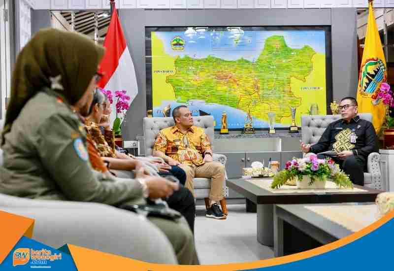 Ahmad Luthfi bahas pencegahan narkoba Jawa Tengah di ruang kerja