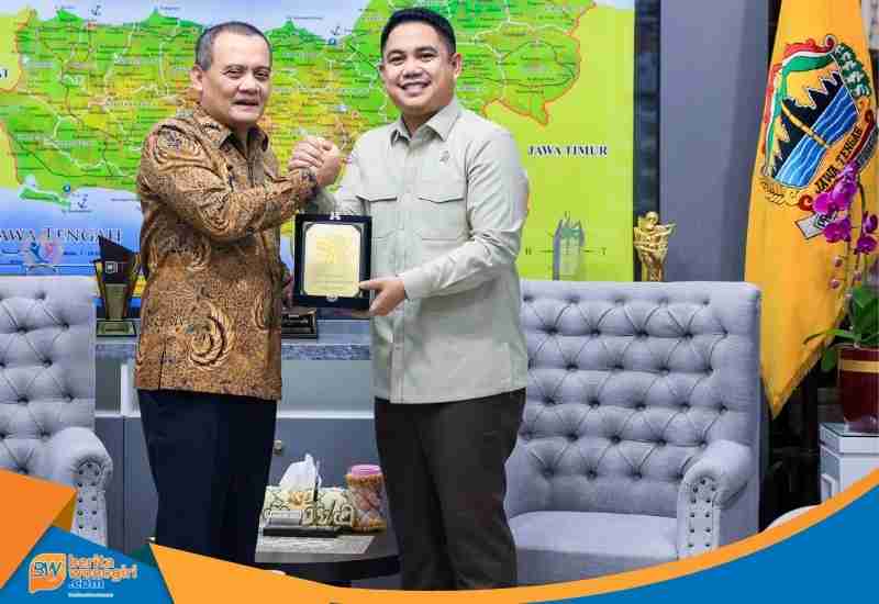 Ahmad Luthfi bahas pekerja migran Indonesia profesional di Kantor Gubernur Jateng