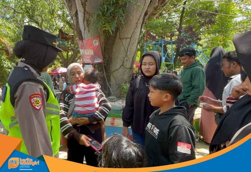 Personel Polres Wonogiri patroli pengamanan di area dermaga Waduk Gajah Mungkur