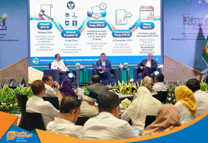 Dwi Budi Martono menjadi narasumber dialog RUU Administrasi Pertanahan