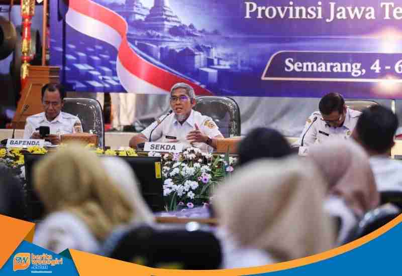 BWC__03.17 Sekda membuka rapat terkait PAD Jawa Tengah 2027 di Bapenda Jateng