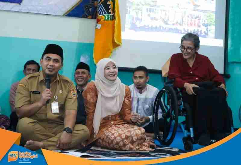 Wagub Jateng Gus Yasin janjikan beasiswa anak panti Jawa Tengah di Panti Kasih Mesra Demak 2026