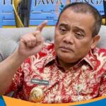 Gubernur Ahmad Luthfi memberikan keterangan pers soal OTT KPK di Pekalongan