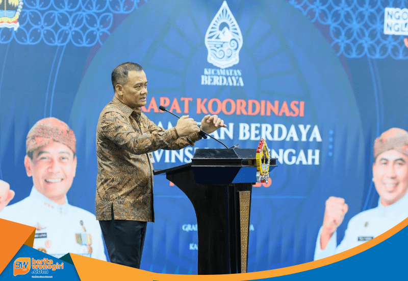 Gubernur Jateng Ahmad Luthfi memberikan arahan di Gedung Gradhika Bhakti Praja.