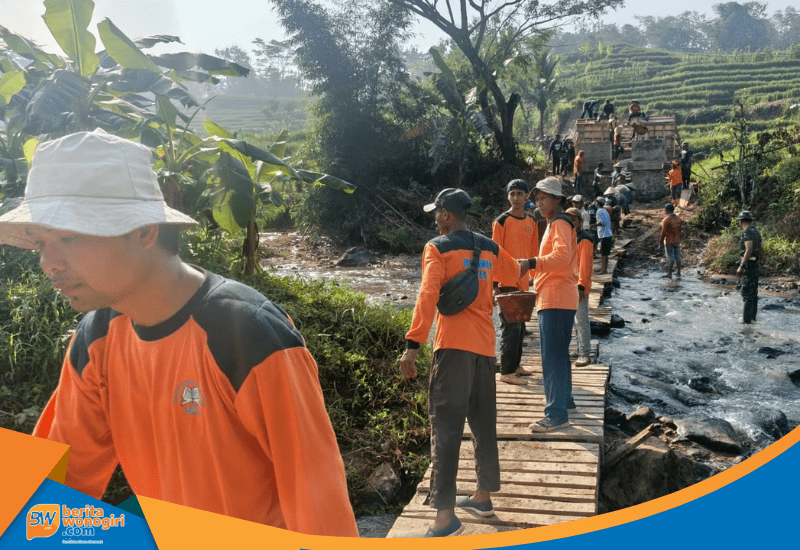 Pengecoran Jembatan Garuda Wonogiri Girimarto