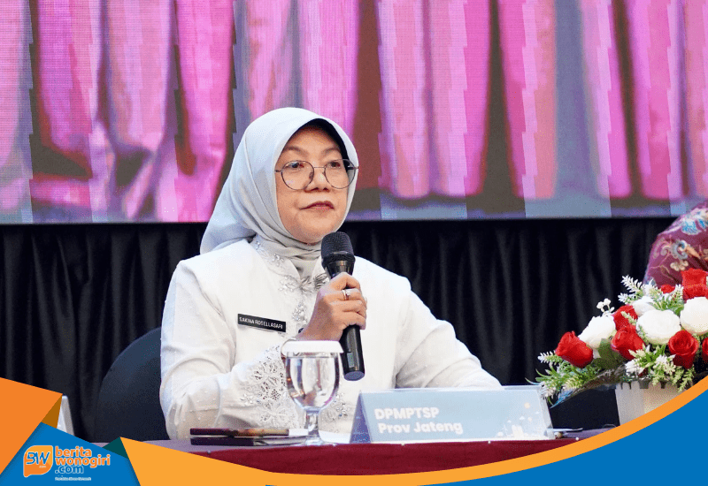 Kepala DPMPTSP Jateng Sakina Rosellasari saat memberikan paparan investasi.