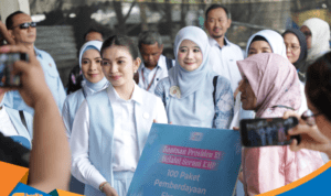 Selvi Gibran Rakabuming Raka dan Nawal Arafah Yasin di Museum RA Kartini Rembang.