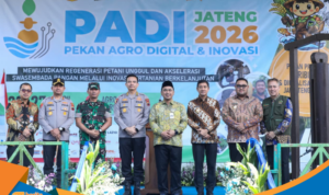 Banner PADI Jateng 2026 bertema regenerasi petani unggul.