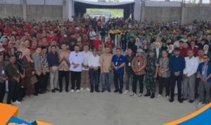 Peserta mengikuti diskusi literasi digital secara daring.