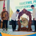 Menteri Koperasi Ferry Juliantono di Wisma Perdamaian Semarang.