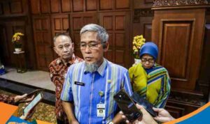 Sekda Jateng Sumarno memberikan sambutan Rakorda Bangga Kencana 2026.