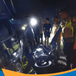 Polisi olah TKP di Jalan Purwantoro-Ponorogo.