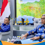 Gubernur Ahmad Luthfi saat memimpin rapat koordinasi.