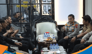 Suasana rapat di ruang Mapolres