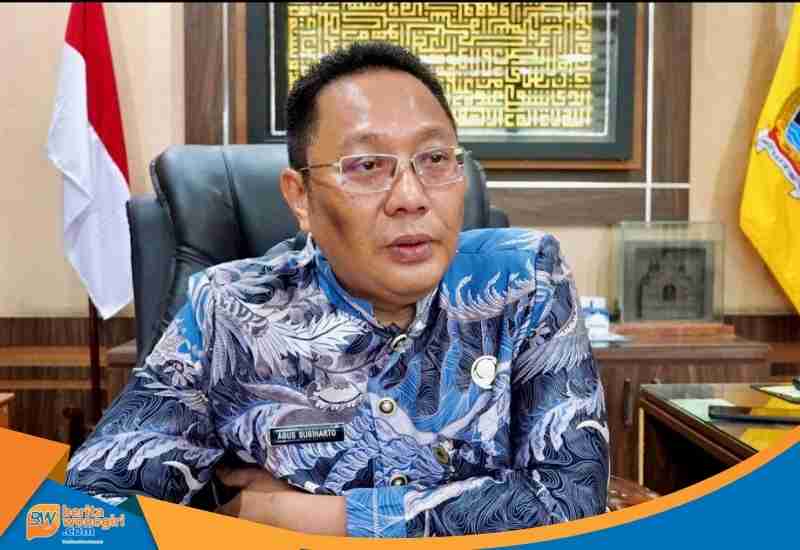 Kepala Dinas ESDM Jateng Agus Sugiharto berikan keterangan pers