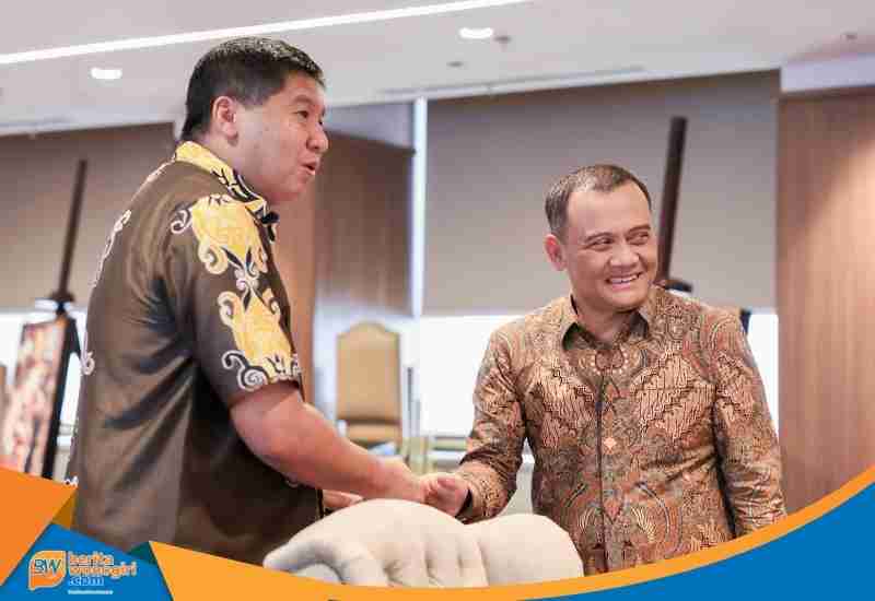 Gubernur Jateng Ahmad Luthfi bertemu Menteri PKP Maruarar Sirait di Jakarta
