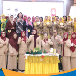 Peserta Harlah BKOW Jateng ke-64 berfoto bersama di Wisma Perdamaian