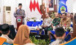 Sekda Jateng Sumarno memimpin Rembug Pembangunan Kedungsepur di Pendopo Kabupaten Grobogan.