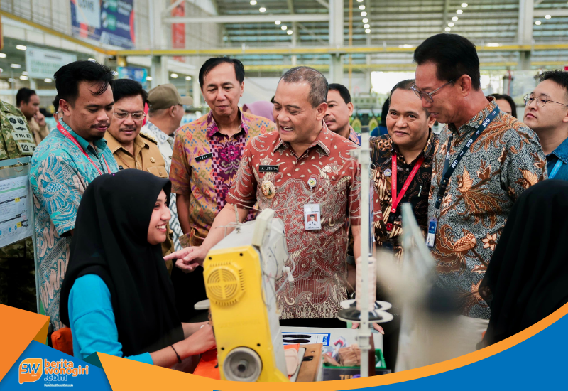 Ilustrasi tenaga kerja lokal di proyek pembangunan infrastruktur Jateng.