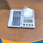 Barang bukti paket sabu, timbangan digital, dan ponsel hasil tangkapan Polda Jateng.