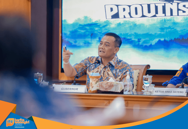 Gubernur Ahmad Luthfi saat menerima audiensi nelayan HNSI di Kantor Gubernur Jateng.