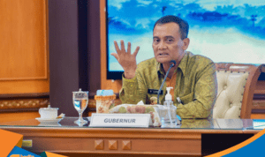 Gubernur Ahmad Luthfi pimpin rapat koordinasi logistik laut Jateng di Semarang