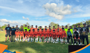 Barisan pemain muda yang lolos seleksi Persiwi U-13.