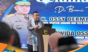 Wamen ATR/BPN Ossy Dermawan menyampaikan arahan di Balairung Tuntung Pandang