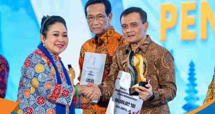 Suasana kemeriahan ruang aula Yogyakarta Marriott Hotel saat acara Malam Apresiasi Pemerintah Daerah Berprestasi.